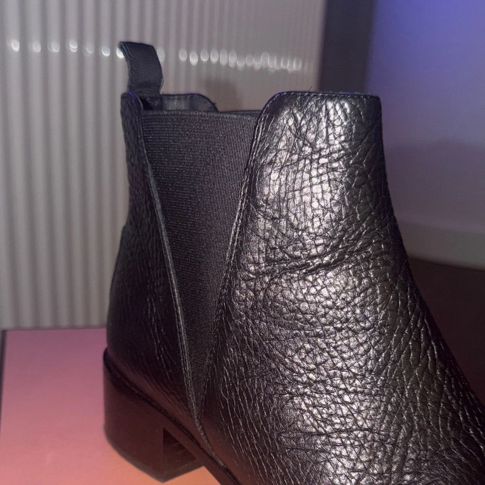 Authentic Acne Studios Black Leather Ankle Boots - Picture 2 of 7